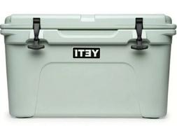 - White Tundra 45 Cooler Size 45 New Yt45w